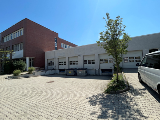 Lagerhalle zur Miete 2.400 m² Lagerfläche teilbar ab 1.000 m² Feldkirchen 85622