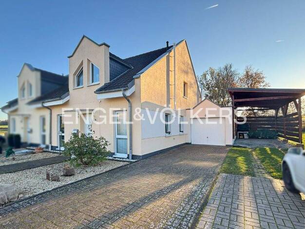 Doppelhaushälfte zum Kauf 378.000 € 5 Zimmer 138 m² 326 m² Grundstück Krümmel 56244