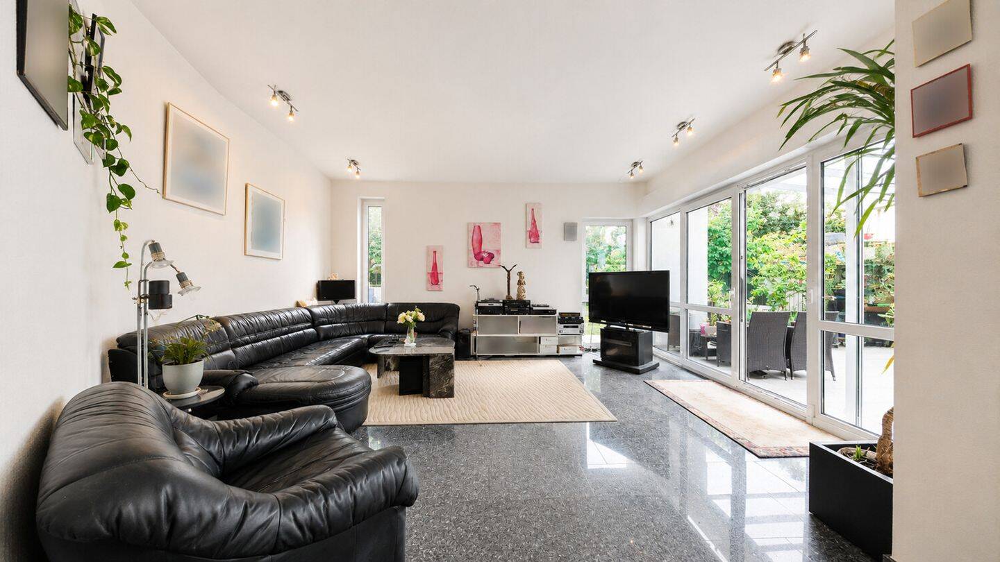 Einfamilienhaus zum Kauf - Ansicht 2