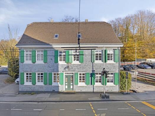 Mehrfamilienhaus zum Kauf 299.000 € 10 Zimmer 263 m² 381 m² Grundstück Gräfrath Solingen 42653