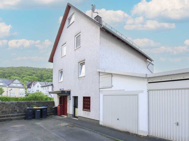Sonstiges zum Kauf als Kapitalanlage geeignet 329.000 € 6 Zimmer 165 m² 142,2 m² Grundstück Herborn Herborn 35745
