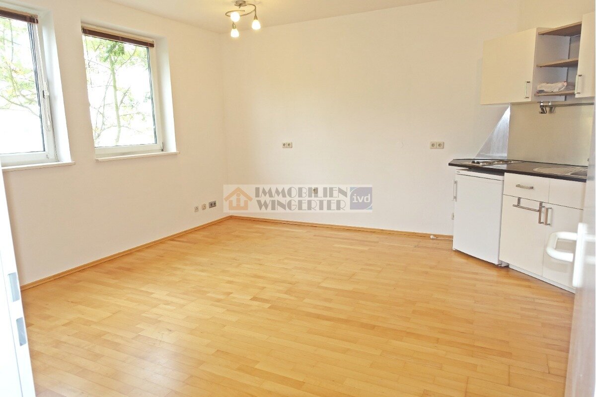 Wohnung zum Kauf 137.500 € 1 Zimmer 29,5 m²<br/>Wohnfläche Ziegetsdorf - Königswiesen-Süd - Neuprüll Regensburg 93051