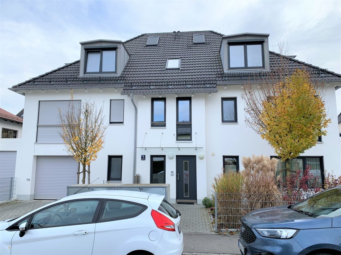 Wohnung zur Miete 900 € 5,5 Zimmer 138,7 m²<br/>Wohnfläche ab sofort<br/>Verfügbarkeit Monikastr Waldtrudering München 81827