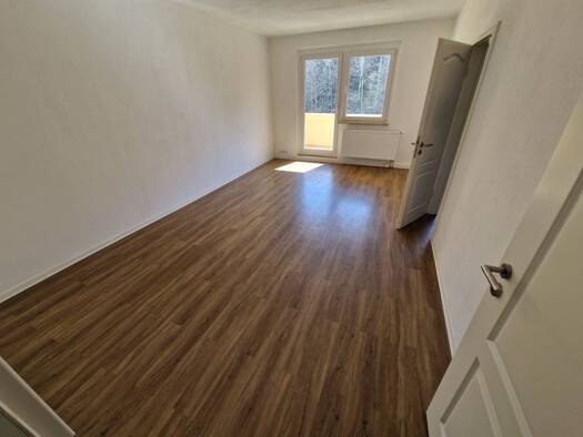 Wohnung zur Miete 350 € 2 Zimmer 57 m² 1. Geschoss Gnaschwitzer Straße 17 Schlungwitz Doberschau-Gaußig 02692