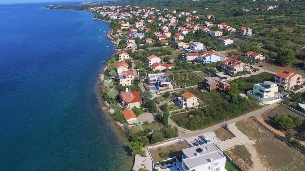 Land-/Forstwirtschaft zum Kauf 495.000 € Vostarnica - Poluotok