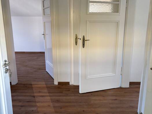 Wohnung zur Miete 950 € 3 Zimmer 75 m² Geschoss 1/2 frei ab sofort Ströbitz Cottbus 03046