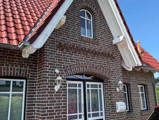 Einfamilienhaus zum Kauf 495.000 € 5 Zimmer 126 m² 695 m² Grundstück frei ab 01.10.2026 Büppel Varel 26316