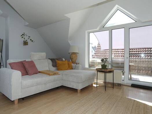 Maisonette zur Miete 860 € 2,5 Zimmer 81 m² frei ab sofort Kirchheim am Neckar 74366