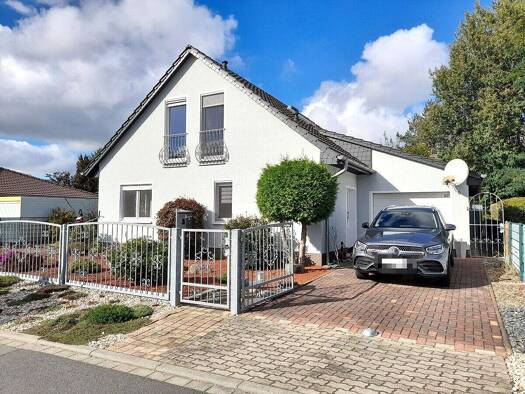 Einfamilienhaus zum Kauf 355.000 € 4 Zimmer 105,7 m² 570 m² Grundstück Muldenstein 06774