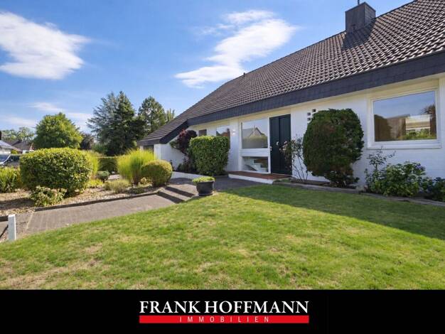Einfamilienhaus zum Kauf 549.000 € 8 Zimmer 247 m² 828 m² Grundstück Kaltenkirchen 24568