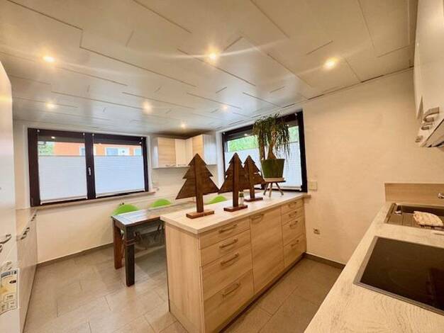 Wohnung zur Miete 720 € 3 Zimmer 76 m² EG Greifenklaustraße 12 Reckendorf Reckendorf 96182