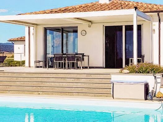 Haus zum Kauf 1.500.000 € 300 m² 1 m² Grundstück Montalto di Castro 01014