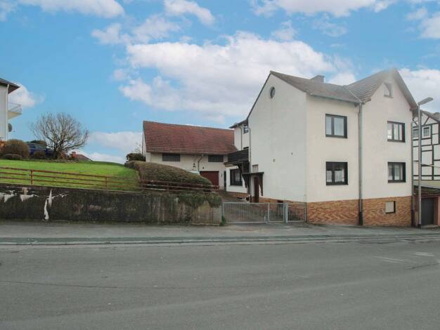 Sonstiges zum Kauf als Kapitalanlage geeignet 349.000 € 6 Zimmer 176 m² 875,2 m² Grundstück Grävenwiesbach Grävenwiesbach 61279