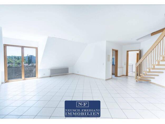 Wohnung zum Kauf 325.000 € 5 Zimmer 109,4 m² Geschoss 4/4 frei ab sofort Dinglinger Hauptstraße 36 Lahr Lahr/Schwarzwald 77933