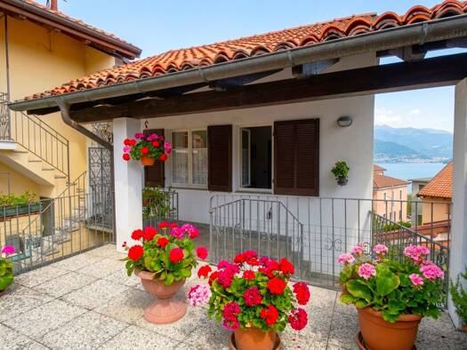 Ferienhaus zum Kauf 185.000 € 2 Zimmer 87 m² Via Adua Stresa 28838