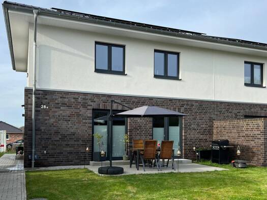 Doppelhaushälfte zur Miete 1.375 € 4 Zimmer 110 m² 374 m² Grundstück frei ab 01.03.2026 Norderholt Hüsby 24850