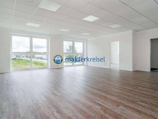 Bürofläche zur Miete 107 m² Bürofläche teilbar ab 107 m² Hage 26524