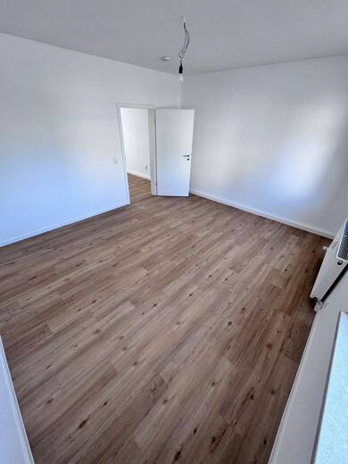 Wohnung zur Miete 280 € 1 Zimmer 35 m² EG frei ab 01.06.2025 Karlstr. 11 Ost Rudolstadt 07407