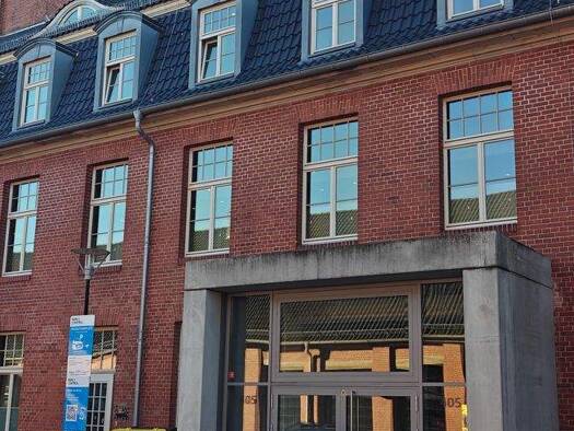 Büro zur Miete provisionsfrei 6.660 € 4 Zimmer 360 m² Bürofläche Fuhlsbüttler Straße Barmbek-Nord Hamburg 22309