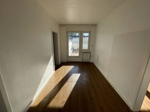 Wohnung zur Miete 1.350 € 3 Zimmer 100 m² Nied Frankfurt am Main 65934