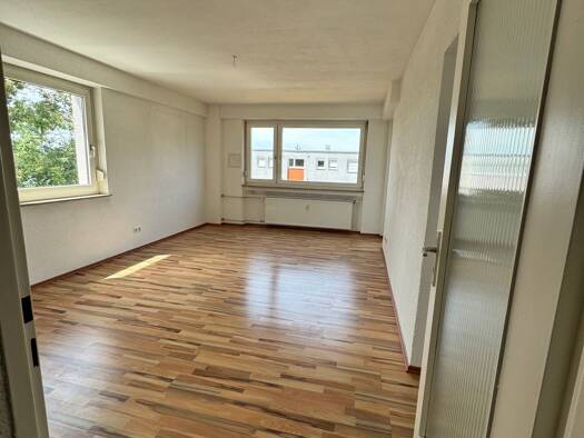 Wohnung zur Miete 700 € 1 Zimmer 58 m² Geschoss 3/4 frei ab sofort Mühlacker 75417
