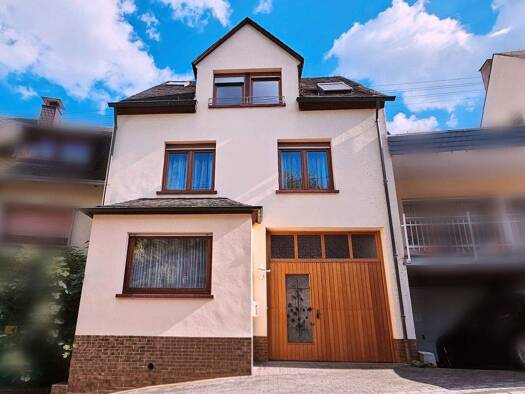 Einfamilienhaus zum Kauf 280.000 € 8 Zimmer 217 m² 155 m² Grundstück Kaimt Zell (Mosel) 56856