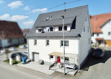 Einfamilienhaus zum Kauf 298.000 € 7 Zimmer 200 m² 769 m² Grundstück Engstlatt Balingen 72336