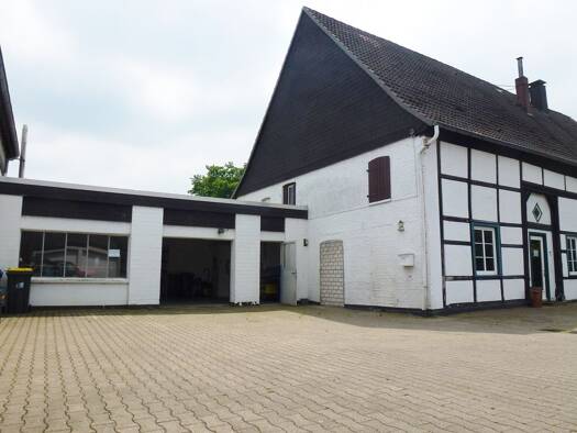 Werkstatt zur Miete 780 € 171 m² Lagerfläche Dellwig Fröndenberg-Dellwig 58730