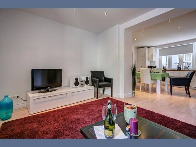 Wohnung zur Miete 2.152 € 3 Zimmer 71 m² frei ab 30.11.2026 Schwabing-Freimann München 80802