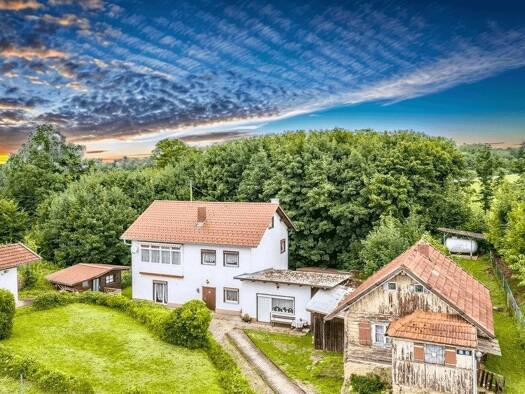 Einfamilienhaus zum Kauf 329.000 € 7 Zimmer 160,8 m² 980 m² Grundstück Grubweg Passau / Grubweg 94034