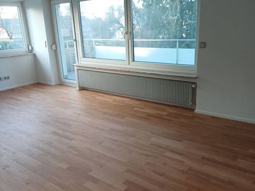Wohnung zur Miete 1.450 € 4 Zimmer 114 m² Geschoss 1/3 frei ab 01.03.2026 Gniebel Pliezhausen 72124