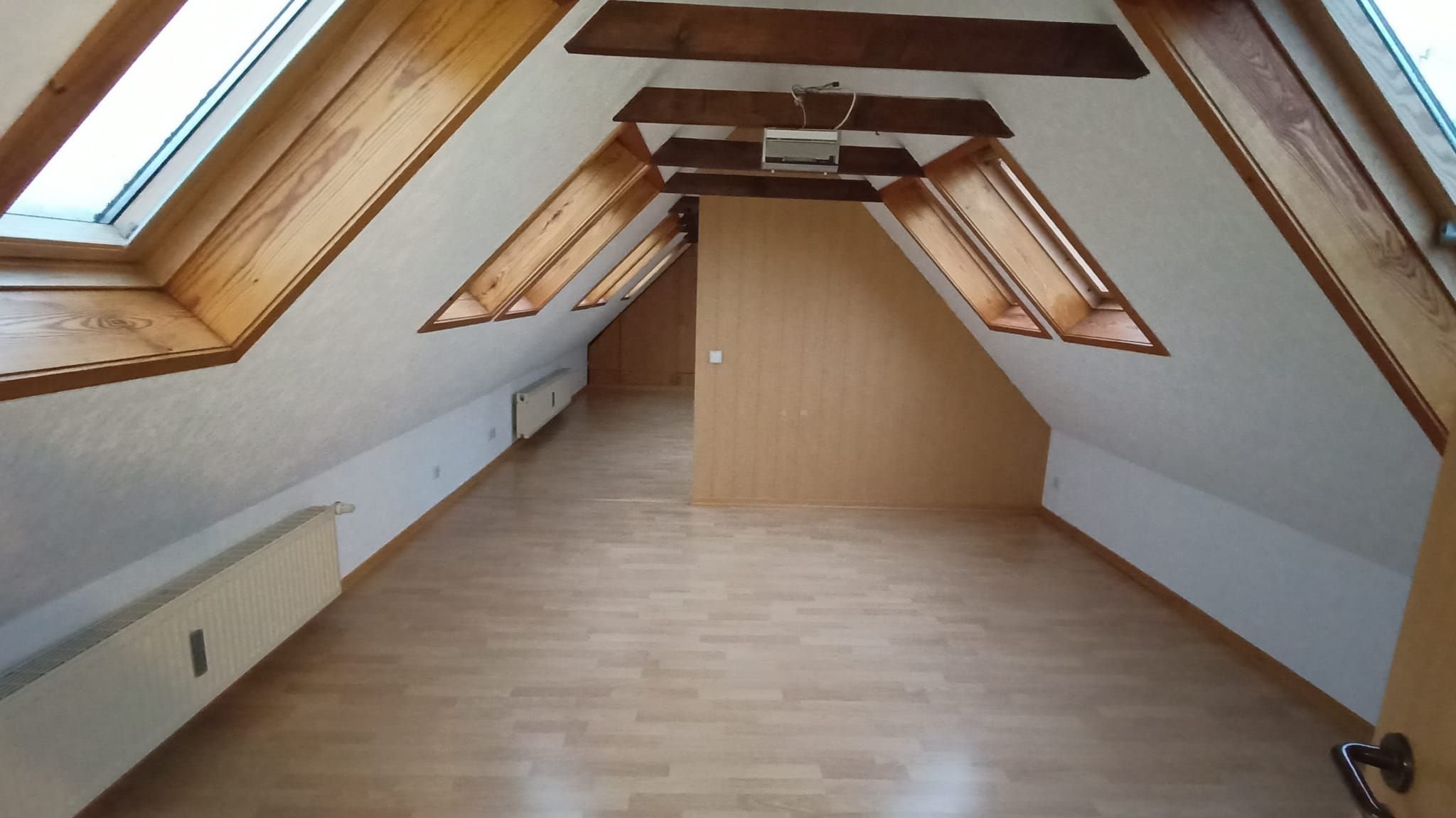 Maisonette zur Miete 900 € 4 Zimmer 112 m²<br/>Wohnfläche 3.<br/>Geschoss ab sofort<br/>Verfügbarkeit Suhrfeldstraße 67 Hastedt Bremen 28207