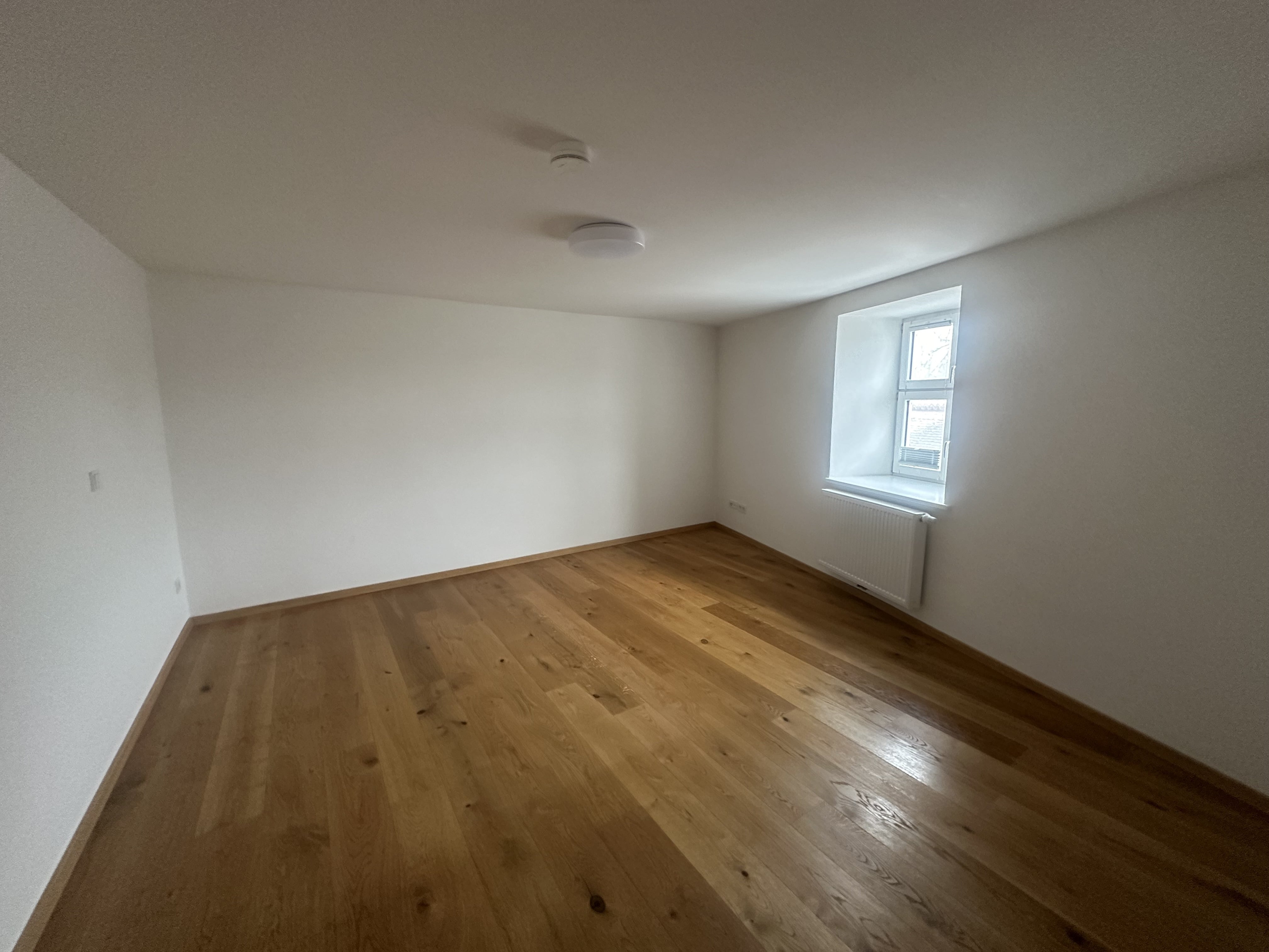 Wohnung zur Miete 830 € 3 Zimmer 86,8 m²<br/>Wohnfläche 01.12.2024<br/>Verfügbarkeit Dinkelsbühl Dinkelsbühl 91550