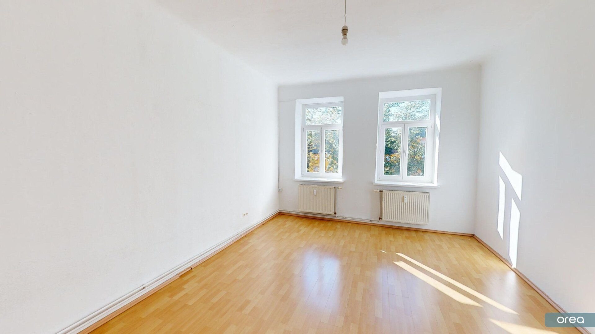 Wohnung zur Miete 389,42 € 1 Zimmer 42 m²<br/>Wohnfläche 3.<br/>Geschoss 01.11.2024<br/>Verfügbarkeit Obere Bahnstraße Jakomini Graz 8010