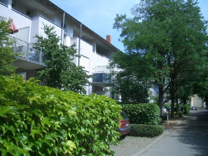 Studio zum Kauf 110.000 € 1 Zimmer 22 m²<br/>Wohnfläche 3.<br/>Geschoss 01.03.2025<br/>Verfügbarkeit Carl-Kistner-Str. 56c Haslach - Gartenstadt Freiburg im Breisgau 79115