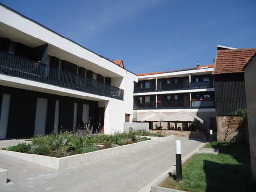 Wohnung zur Miete 577 € 2 Zimmer 63,4 m² 1. Geschoss Lange Straße 8 / Hauptstraße 10 Sondershausen 99706