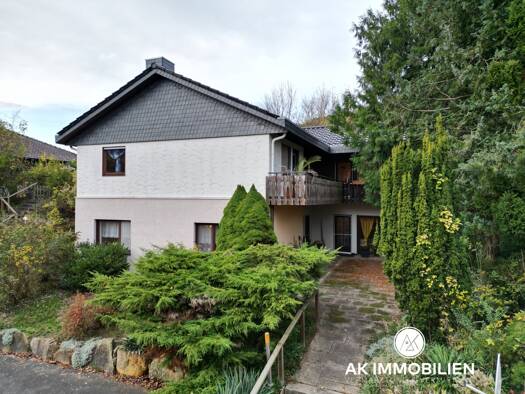 Mehrfamilienhaus zum Kauf 199.000 € 8 Zimmer 213 m² 1.187 m² Grundstück Linse Bodenwerder 37619