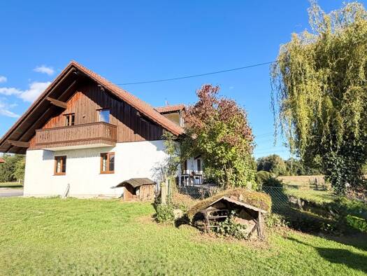 Einfamilienhaus zur Miete 2.400 € 7,5 Zimmer 175 m² 150 m² Grundstück frei ab sofort Hörlkofen Wörth 85457