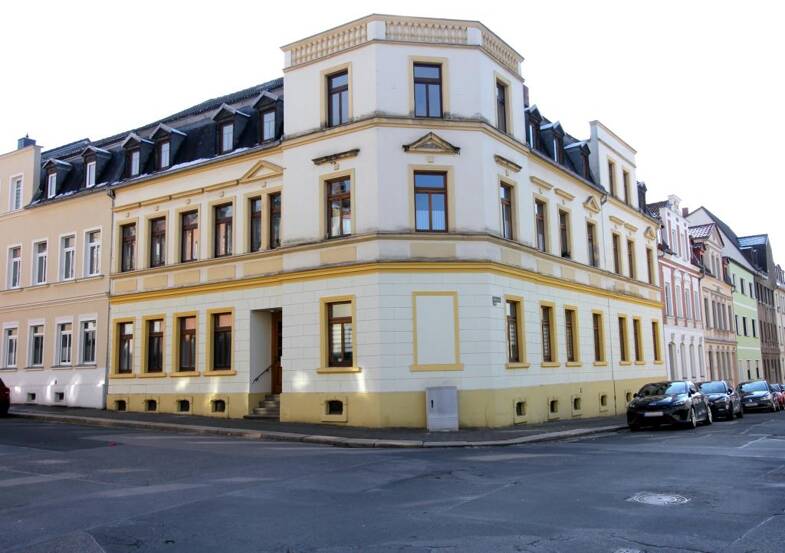 Mehrfamilienhaus zum Kauf als Kapitalanlage geeignet 335.000 € 18 Zimmer 437,2 m² 300 m² Grundstück Meerane Meerane 08393