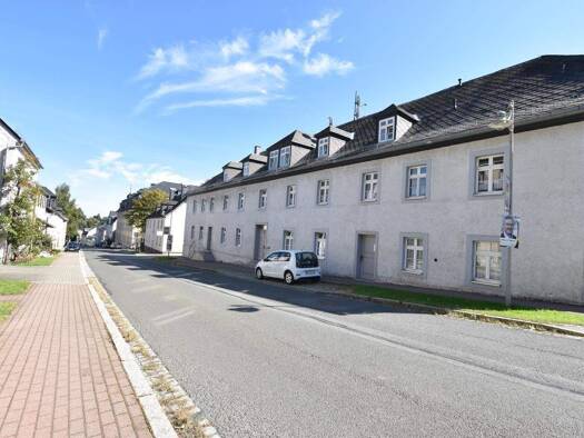 Wohnung zur Miete 260 € 1 Zimmer 30,5 m² Ebersdorf Saalburg-Ebersdorf 07929