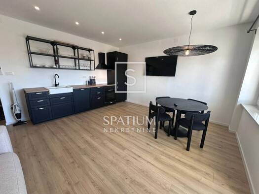 Wohnung zur Miete 1.200 € 3 Zimmer 70 m² 1. Geschoss Centar, Rijeka Susak