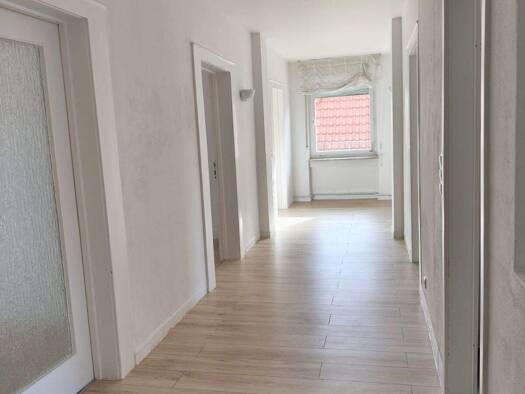 Bürofläche zur Miete 750 € 5 Zimmer 107 m² Bürofläche Hechingen 72379