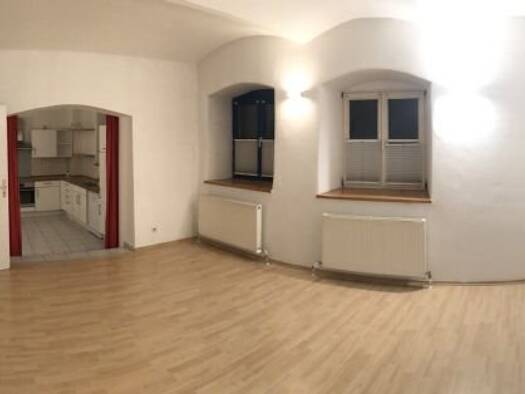 Wohnung zur Miete 650 € 3 Zimmer 72 m² Geschoss -1/2 frei ab 01.10.2026 Parsberger Straße 1 Velburg Velburg 92355