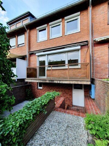 Haus zum Kauf provisionsfrei 151.000 € 5 Zimmer 116,3 m²<br/>Wohnfläche 220 m²<br/>Grundstück Halsmühlener Straße Osterholz Bremen 28307