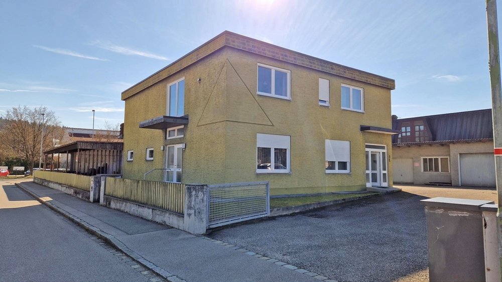 Haus zum Kauf 730.000 € 123,6 m²<br/>Wohnfläche 1.559 m²<br/>Grundstück Trostberg Trostberg 83308