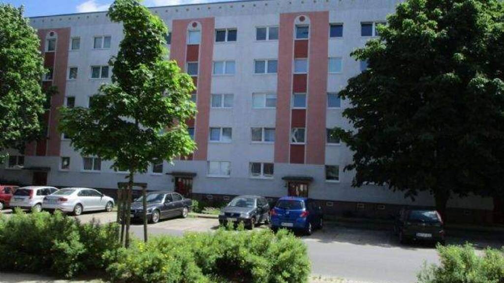 Wohnung zur Miete 248 € 2 Zimmer 46,2 m² Robert-Koch-Str. 30 Oststadt Neubrandenburg 17036