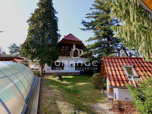 Mehrfamilienhaus zum Kauf 675.000 € 9 Zimmer 240 m² 1.630 m² Grundstück frei ab 01.07.2026 Burghausen-Rückmarsdorf Leipzig- Burghausen / Rückmarsdorf 04178