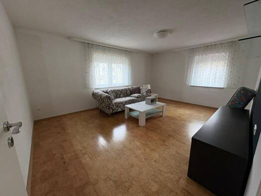 WG-Zimmer zur Miete 800 € 4 Zimmer 85 m² Geschoss 1/2 frei ab sofort Hechingen 72379