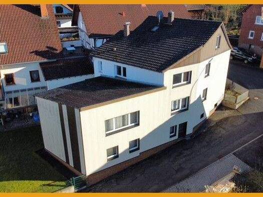 Einfamilienhaus zum Kauf provisionsfrei 129.000 € 6 Zimmer 175 m² 378 m² Grundstück Hopfgarten Schwalmtal 36318