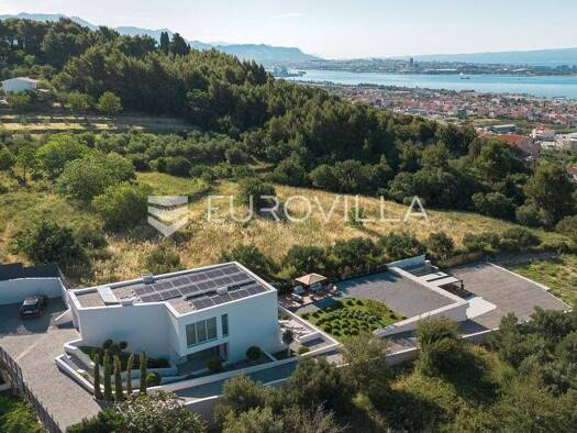 Villa zur Miete - Erstbezug 8.000 € 4 Zimmer 280 m² Kaštel Kambelovac Kaštel Sućurac 21212